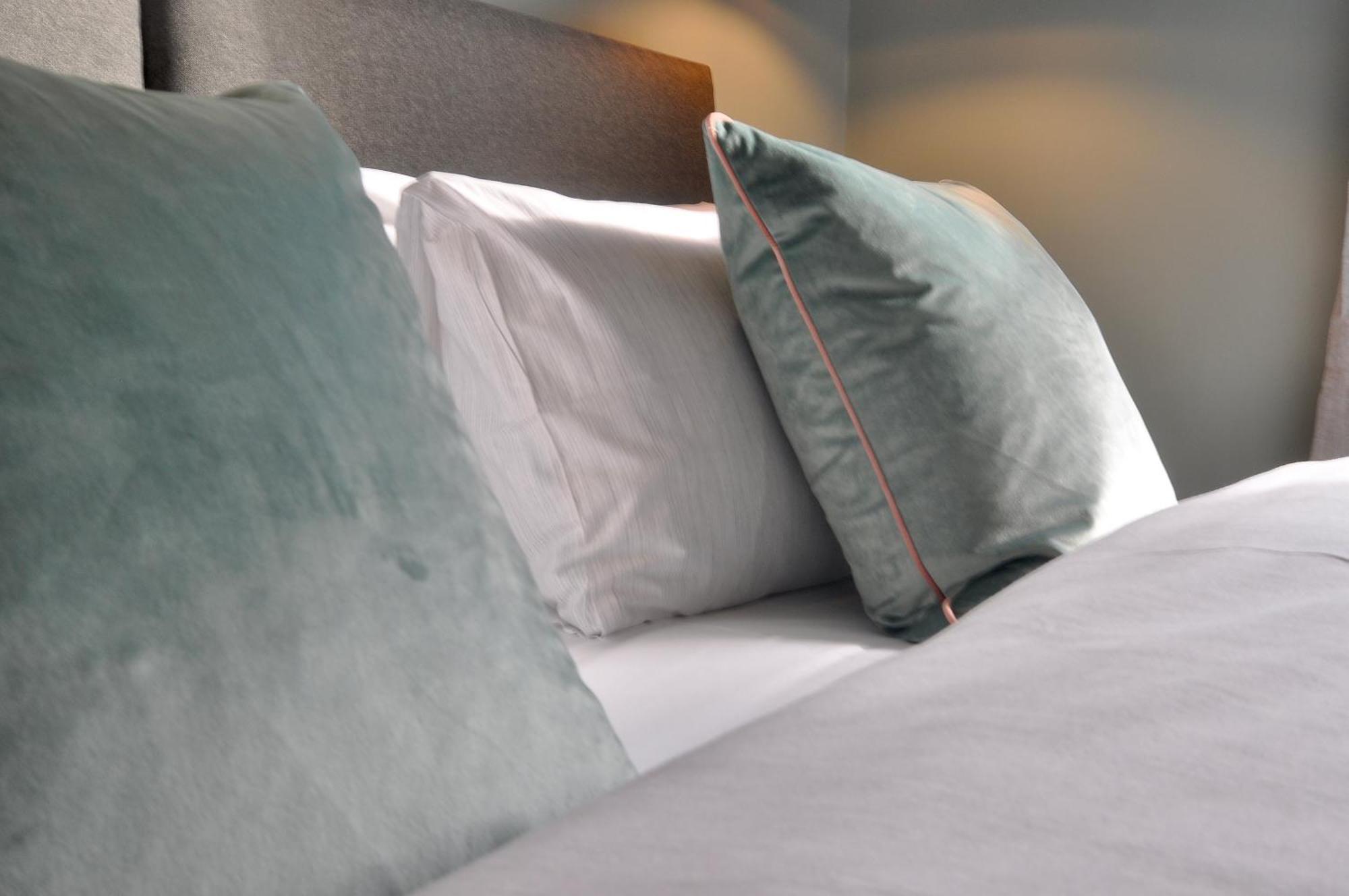 Bridge Street Apartments. Boutique Style Luxury, In The Heart Of Taunton. Стая снимка